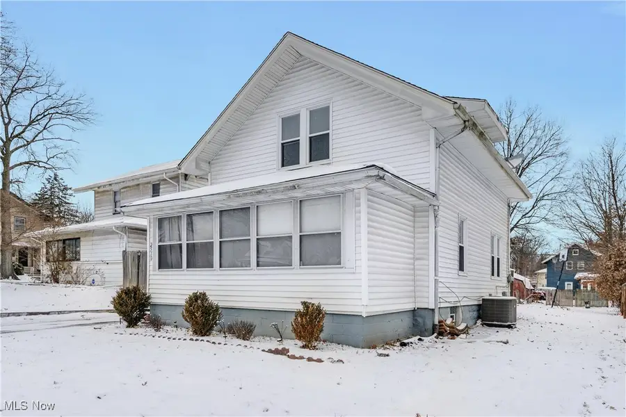 2510 E Midlothian Boulevard, Youngstown, OH 44502 - Image #2