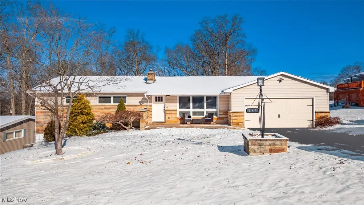 935 Blossom Lane, Zanesville, OH 43701 - Image #1