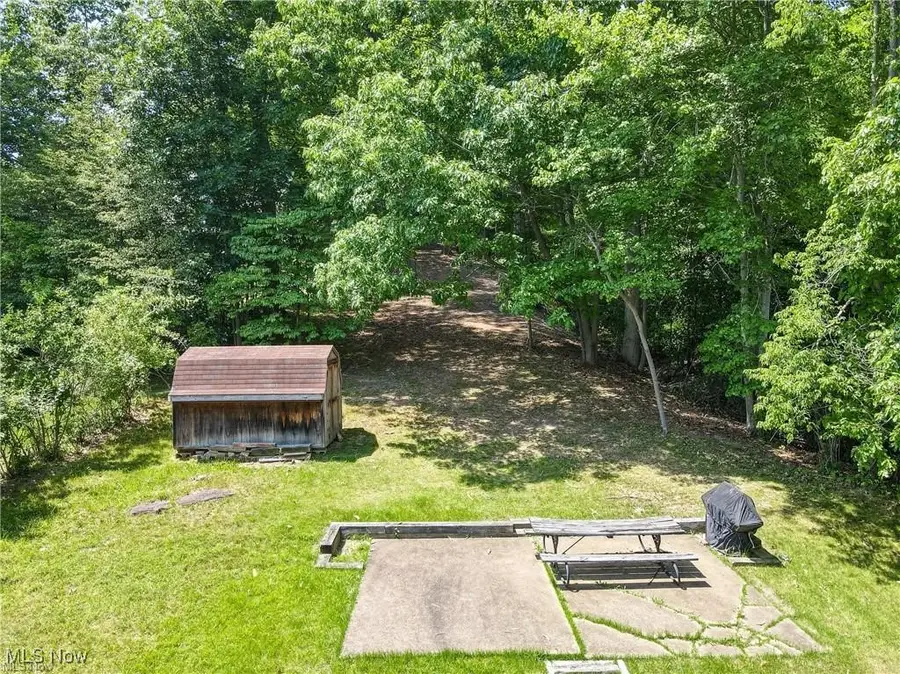 154 W Mohawk Drive, Malvern, OH 44644 - Image #3