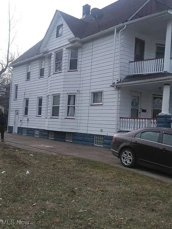 10910 Massie Avenue, Cleveland, OH 44108 - Image #3