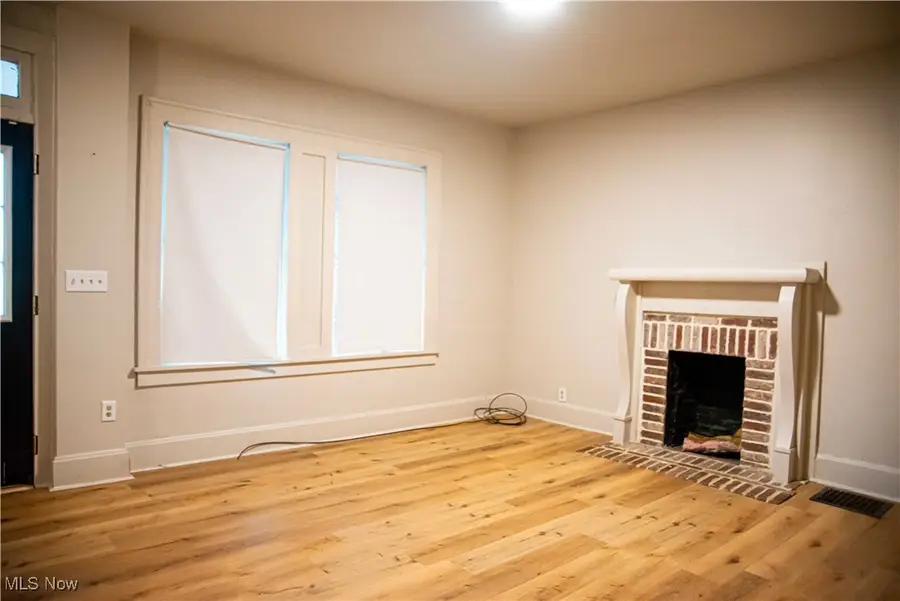 796 E 4th Avenue, Columbus, OH 43201 - Image #2