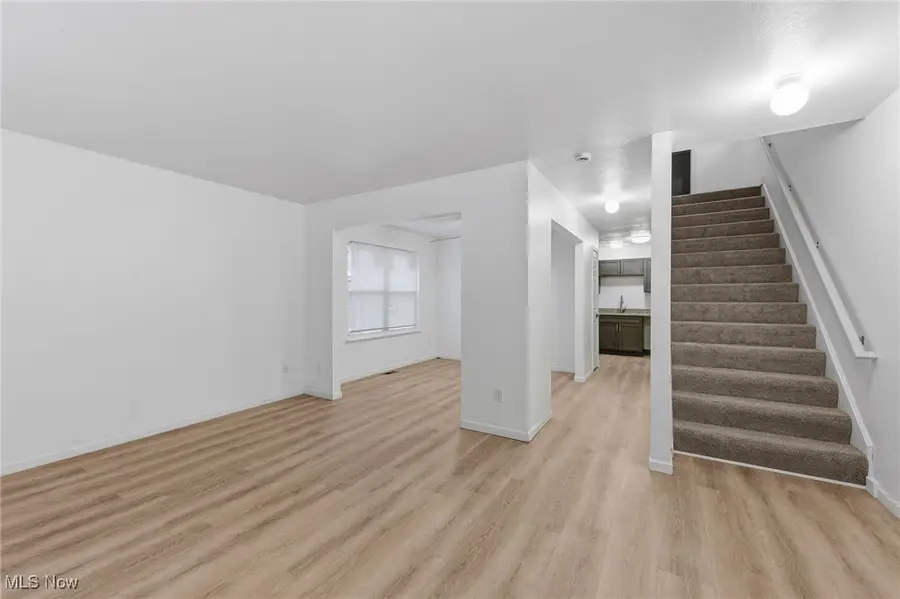 9601 Elizabeth Avenue, Cleveland, OH 44105 - Image #3