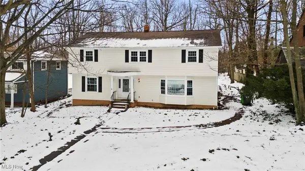 1979 Laurel Hill Drive, South Euclid, OH 44121