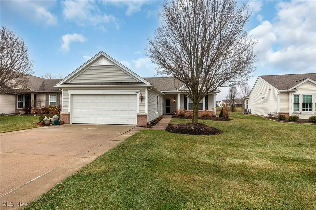 38391 Kingsbury Drive, North Ridgeville, OH 44039 - Image #1