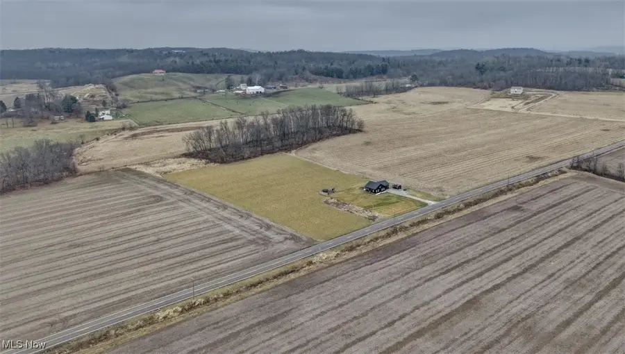 Dolphin Sw Street, Strasburg, OH 44680 - Image #3