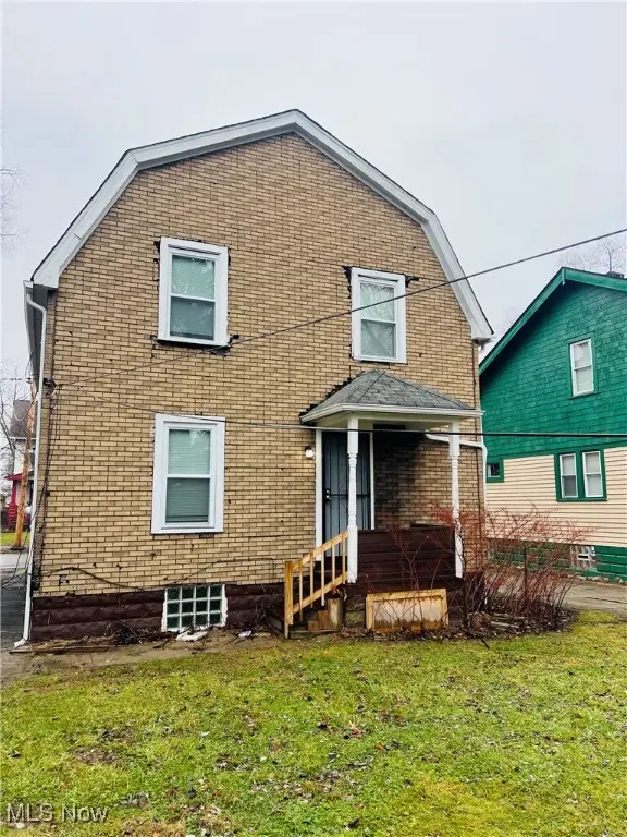 12714 Oakfield Avenue, Cleveland, OH 44105 - Image #2