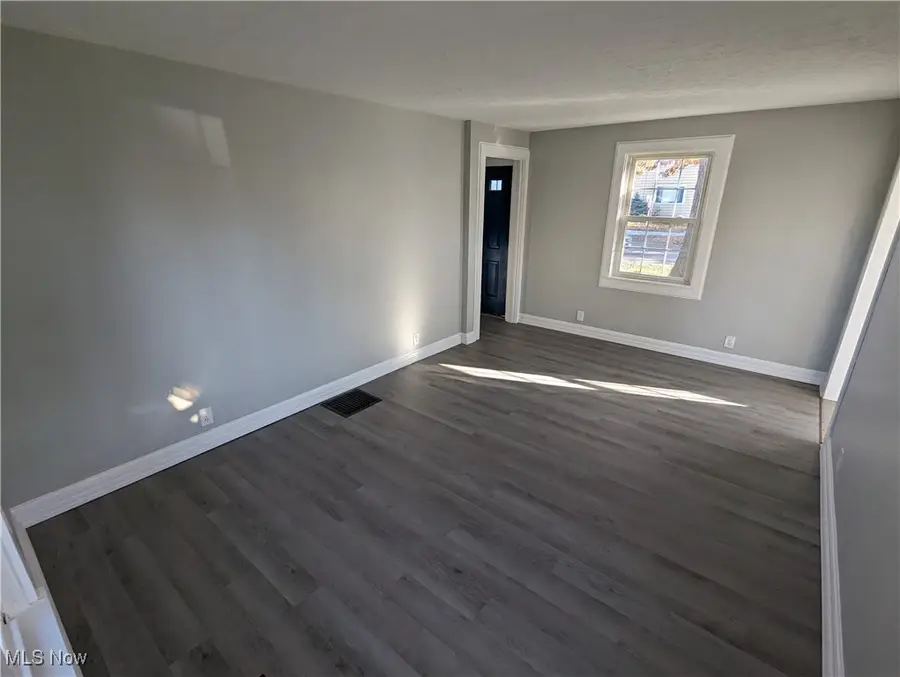 1413 F Street, Lorain, OH 44052 - Image #2