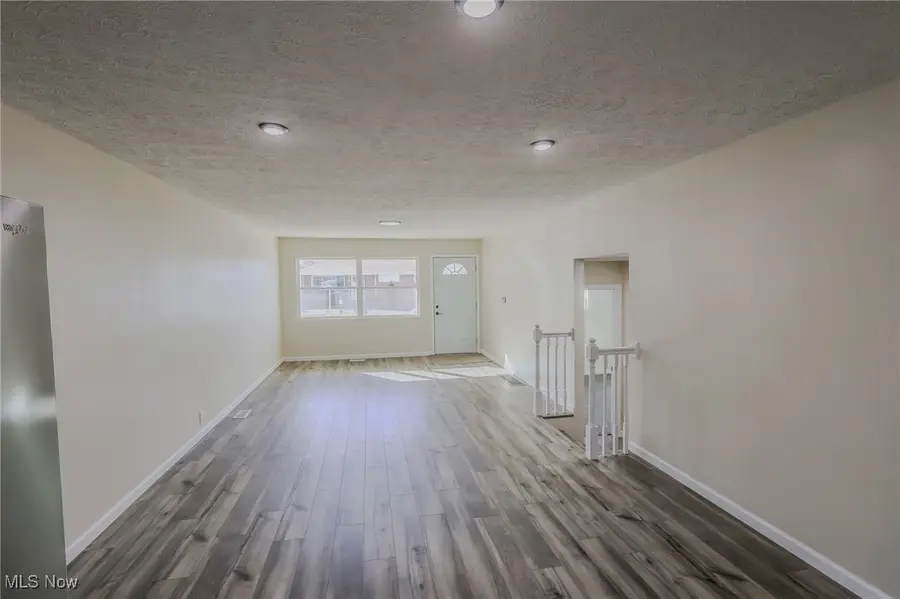 1507 23rd Street, Vienna, WV 26105 - Image #2