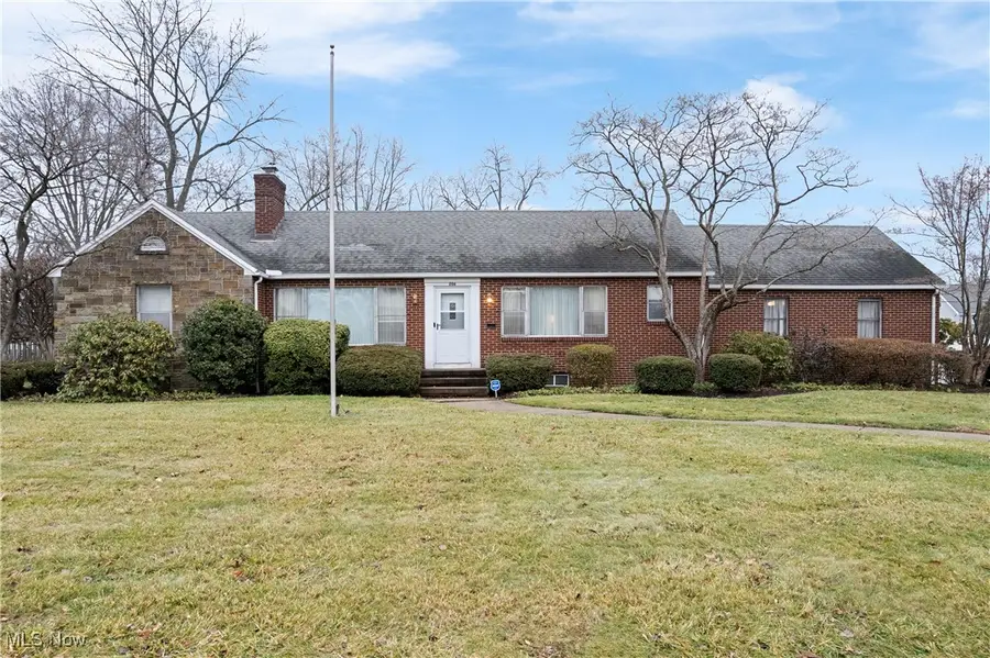 206 Harter Nw Avenue, Canton, OH 44708 - Image #2