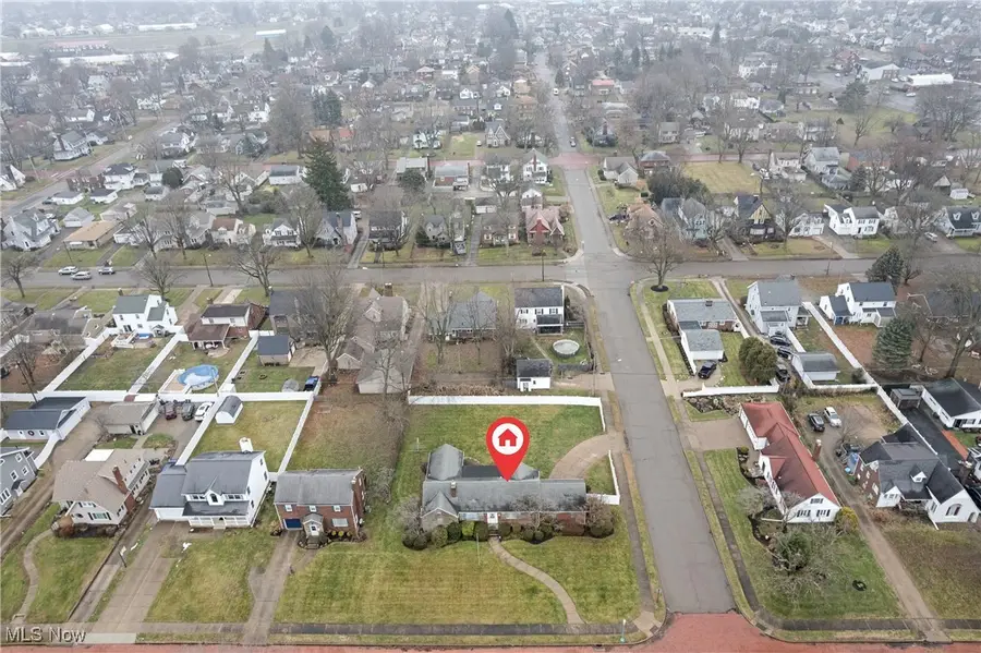 206 Harter Nw Avenue, Canton, OH 44708 - Image #3