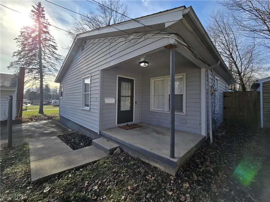 26 Bouquet Avenue, Youngstown, OH 44509 - Image #2