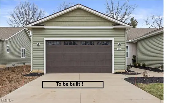 556 Eldemire Lane, Elyria, OH 44035