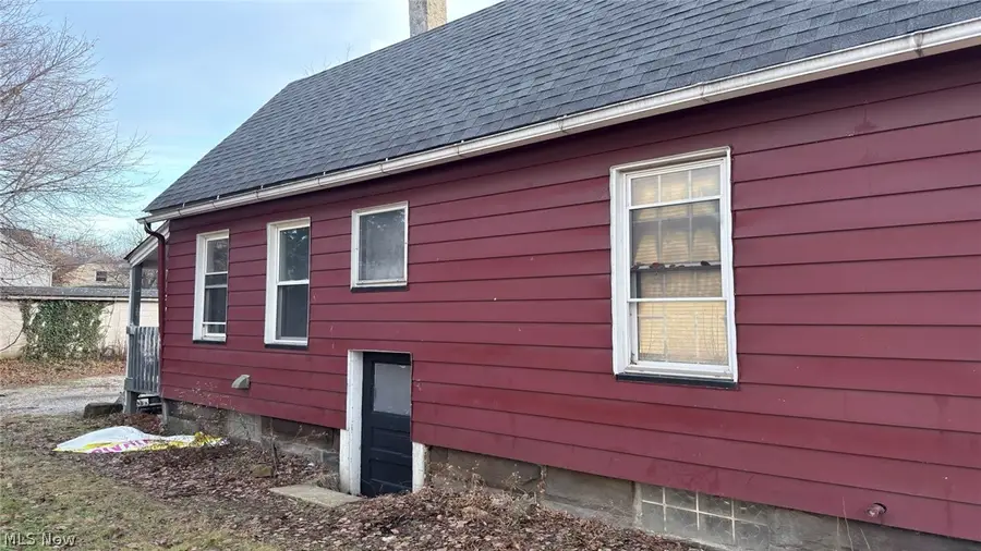 481 Sherman Street, Akron, OH 44311 - #3