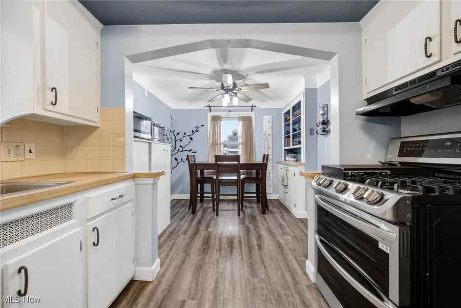 8219 Renwood Drive, Parma, OH 44129 - Image #3