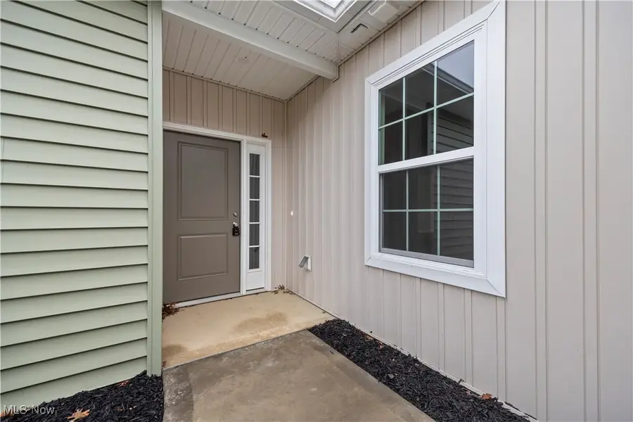 208 Alexander Drive, Elyria, OH 44035 - Image #3