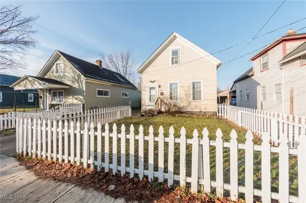 3326 W 61 Street, Cleveland, OH 44102