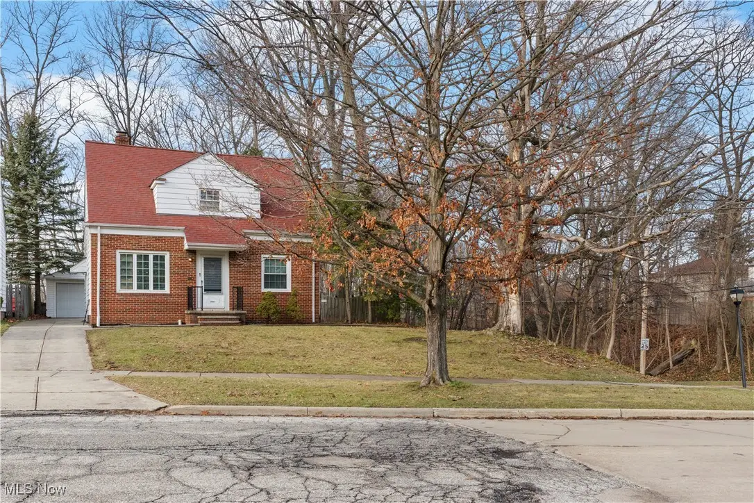 25031 Glenbrook Boulevard, Euclid, OH 44117 - Image #1