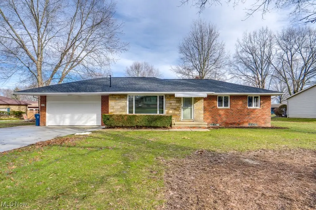 4695 Garrett Drive, Norton, OH 44203 - Image #1