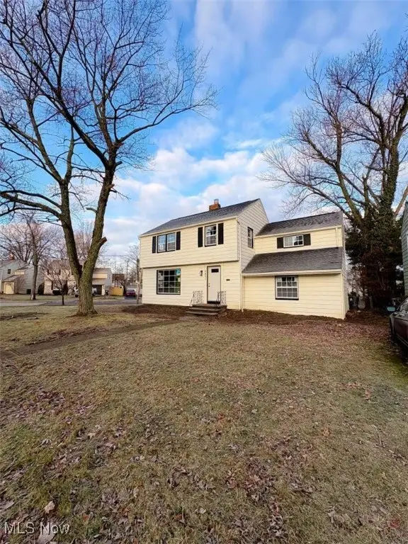 4051 Monticello Boulevard, Cleveland Heights, OH 44121 - Image #2