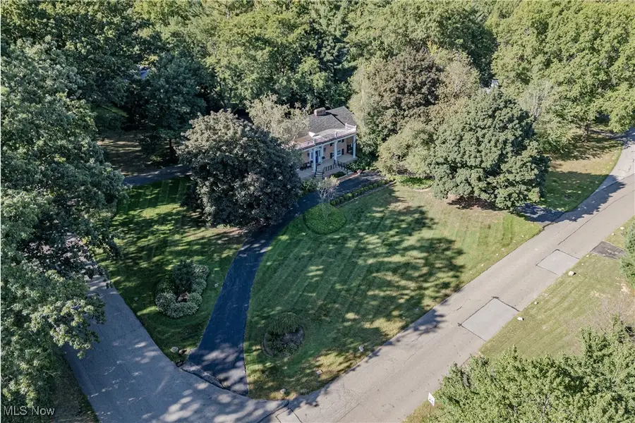 305 Hampshire Road, Akron, OH 44313 - Image #3