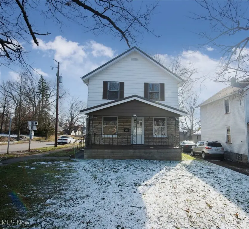 349 Forsythe Avenue, Girard, OH 44420 - Image #2