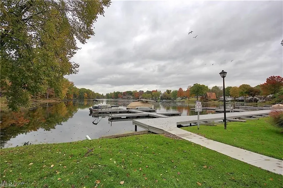 63 Starboard Circle, Akron, OH 44319 - Image #2