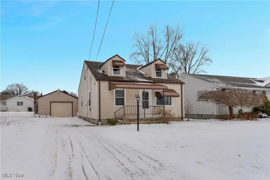 255 Bouquet Avenue, Youngstown, OH 44509 - Image #2