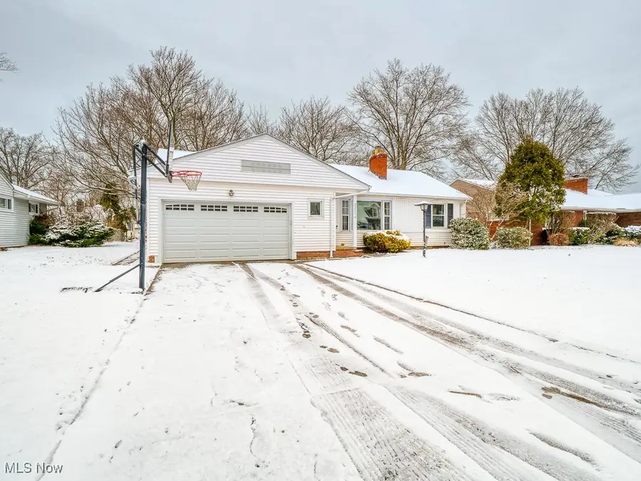 22370 Bartlett Drive, Rocky River, OH 44116 - Image #3