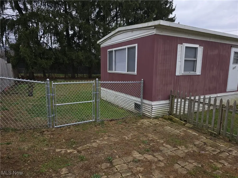 1812 Danbury Avenue, Wellsville, OH 43968 - Image #2