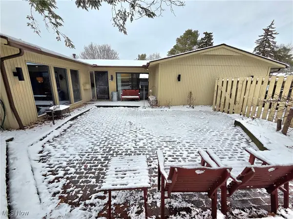 12960 Dell Ridge Court, Strongsville, OH 44149