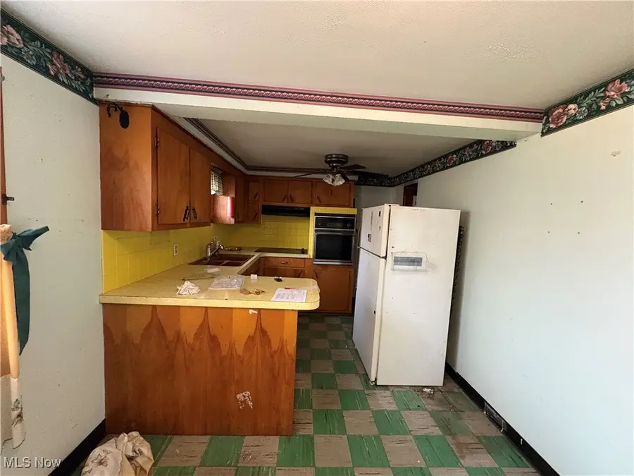 3858 Easton Ne Street, Canton, OH 44721 - Image #2