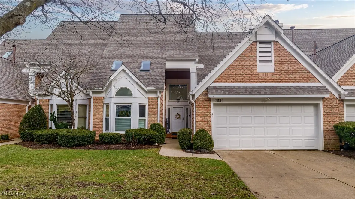 3636 Sparrow Pond Circle, Montrose Ghent, OH 44333 - Image #1