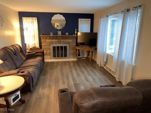 2745 Myrtle Nw Avenue, Canton, OH 44709