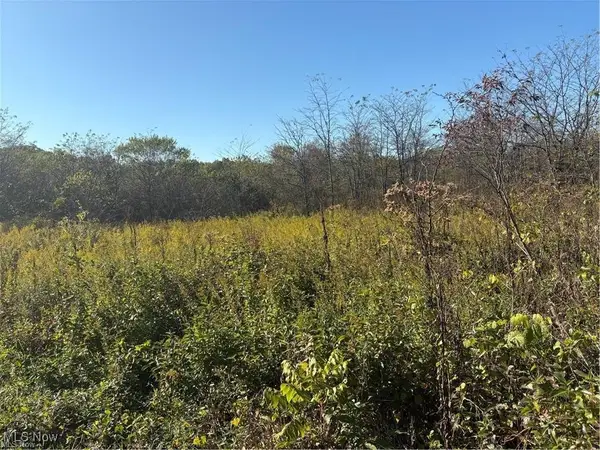 E Wheeling Rd, Zanesville, OH 43701