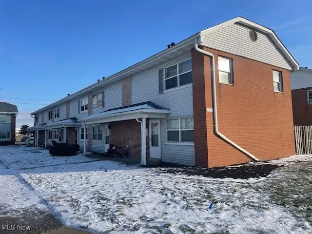 219 Buckeye Circle, Columbus, OH 43217 - Image #1