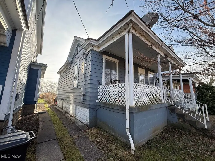 1048 Broadway Street, Martins Ferry, OH 43935 - Image #2