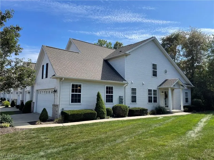 772 Wildberry Circle, Avon Lake, OH 44012 - Image #2