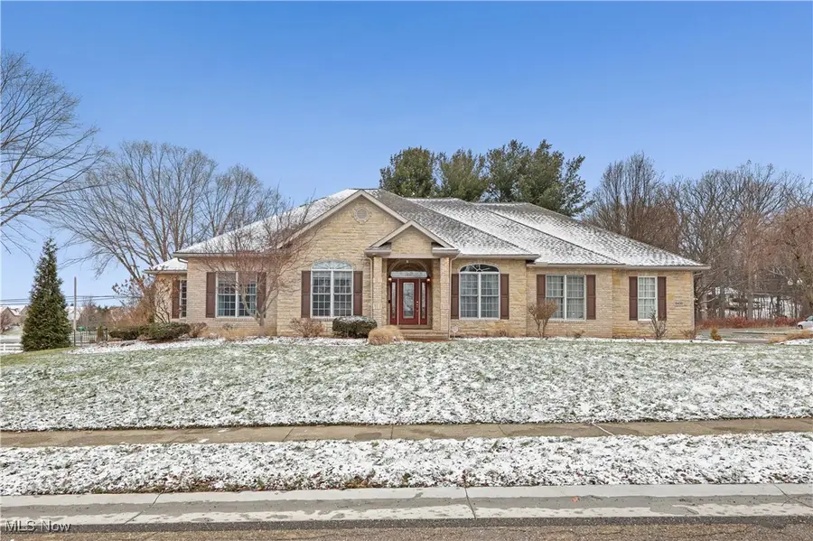 6430 Great Court Nw Circle, Massillon, OH 44646 - Image #2