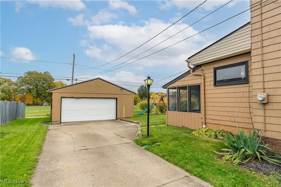 2364 Shunk Avenue, Alliance, OH 44601 - Image #3