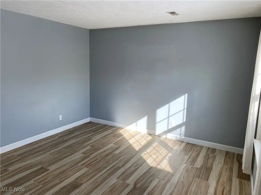 14700 Lakeview Drive #2, Middlefield, OH 44062 - Image #3