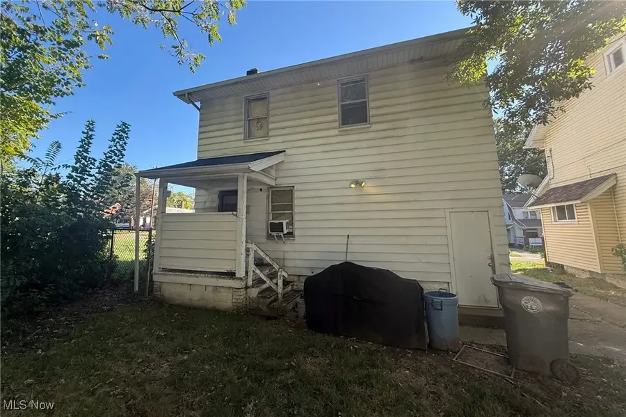 178 E Ravenwood Avenue, Youngstown, OH 44507 - Image #2