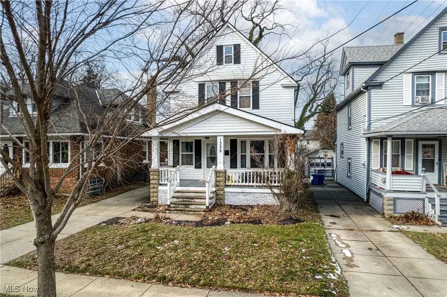 1328 Bonnieview Avenue, Lakewood, OH 44107 - Image #2