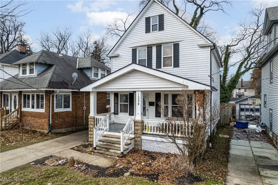 1328 Bonnieview Avenue, Lakewood, OH 44107 - Image #3