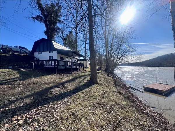 2308 E State Route 266, Stockport, OH 43787