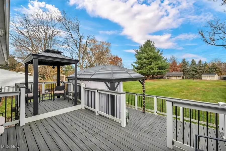 37054 Sugar Ridge Road, North Ridgeville, OH 44039 - Image #2