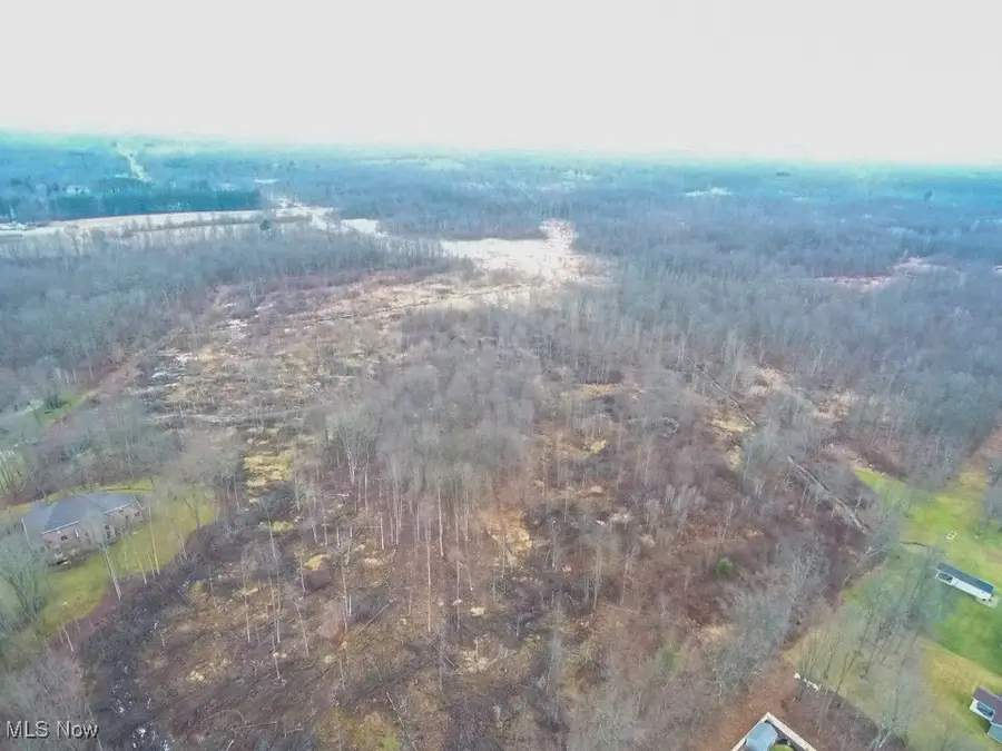 Old Colony Nw Road, Champion Heights, OH 44481 - Image #2