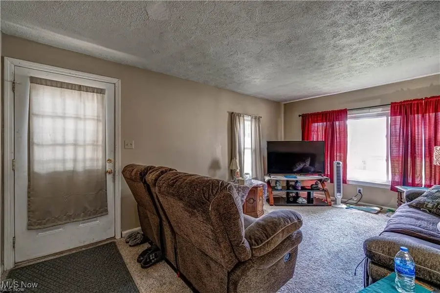 2309 43rd Nw Street, Canton, OH 44709 - Image #3