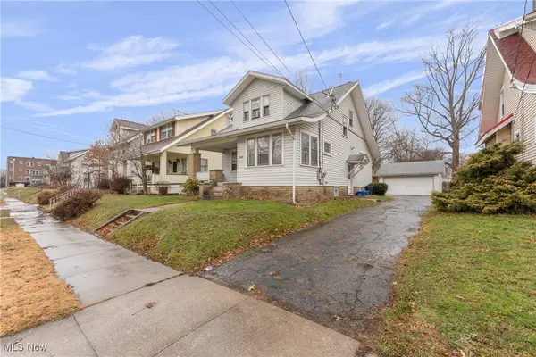 1433 17th Nw Street, Canton, OH 44703