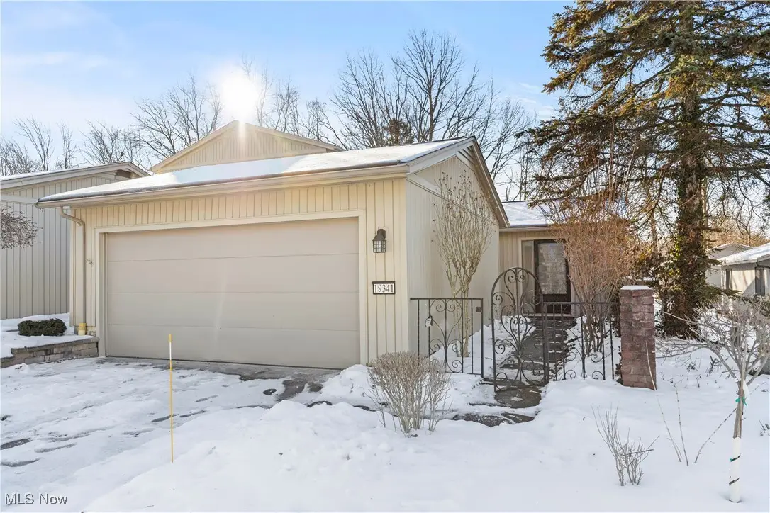 19341 Idlewood Trail, Strongsville, OH 44149 - #1