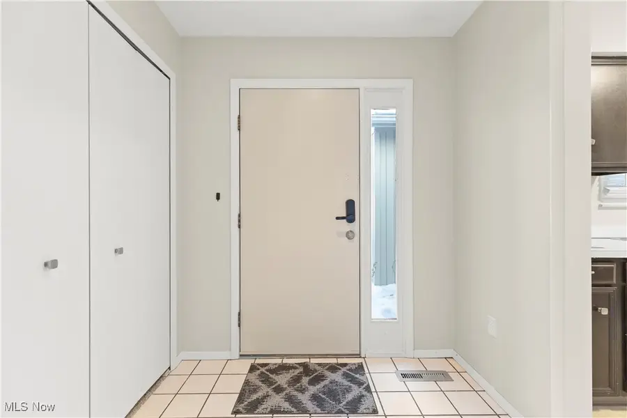 19341 Idlewood Trail, Strongsville, OH 44149 - #3